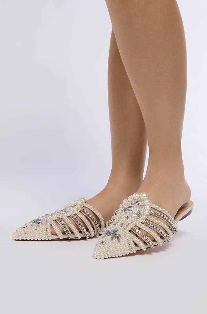 AZALEA WANG ADALINE BONE SLIP ON FLAT