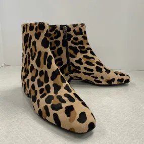 Boots Ankle Flats By Aquatalia In Animal Print, Size: 8.5