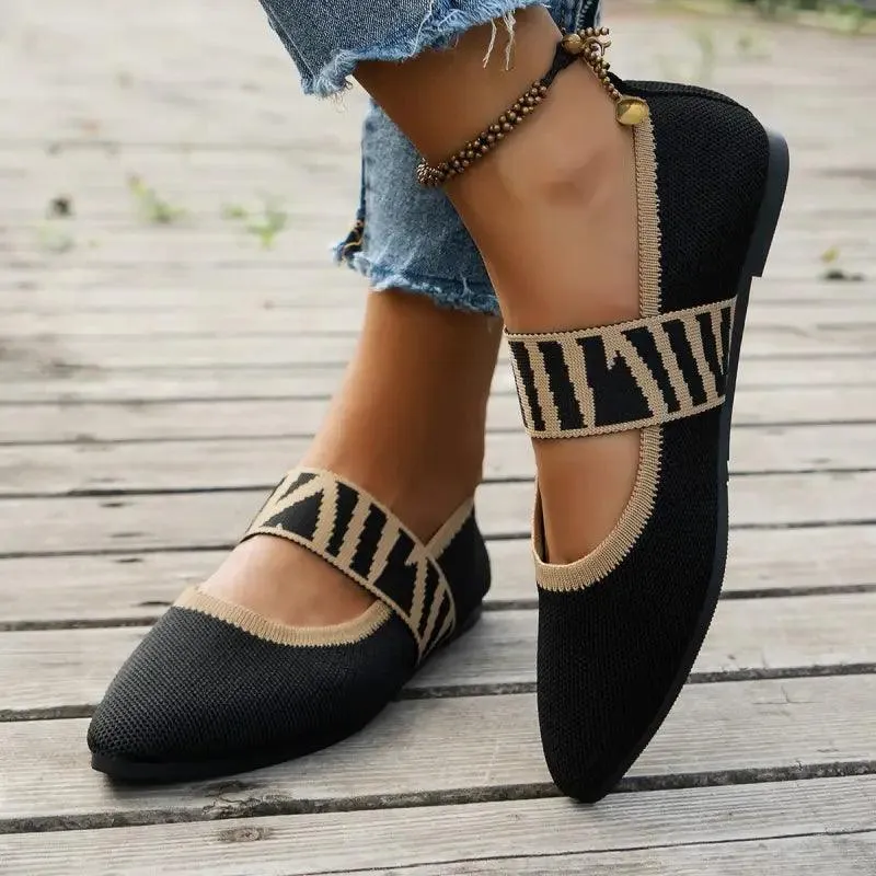 Chic Striped Pointed Toe Flats for Effortless Elegance