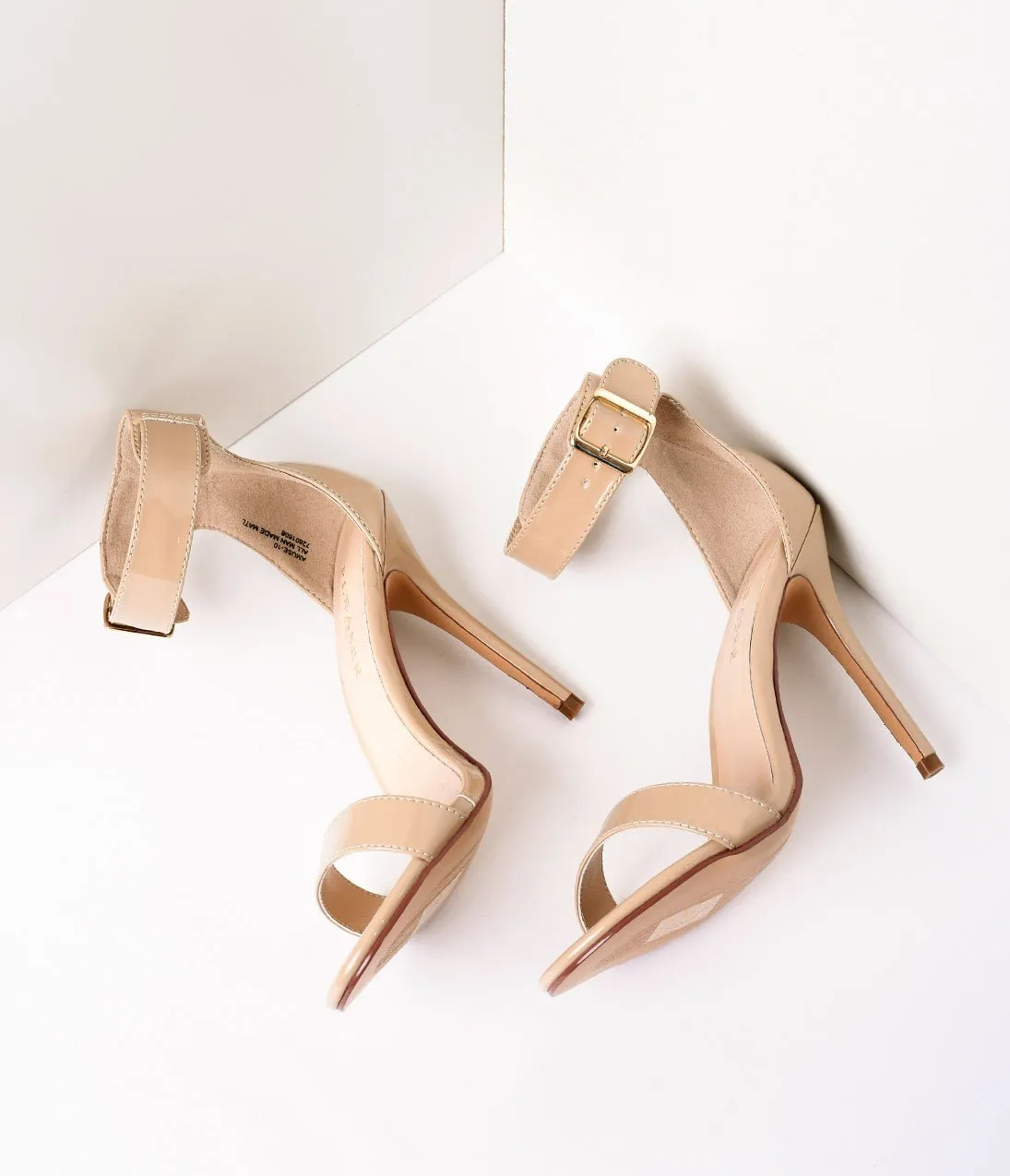 Cream Ankle Strap Amuse Sandal Pumps