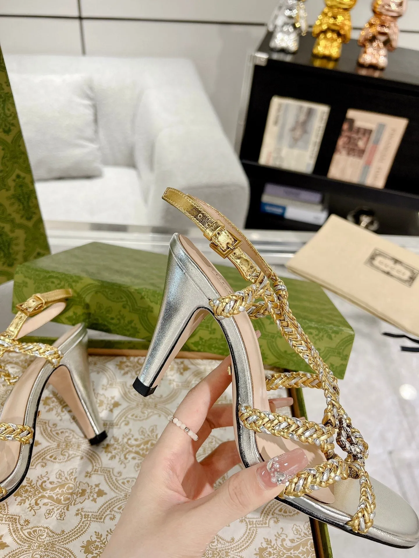 GG CRYSTAL HIGH HEEL SANDAL SLIVER CALFSKIN SPECIAL