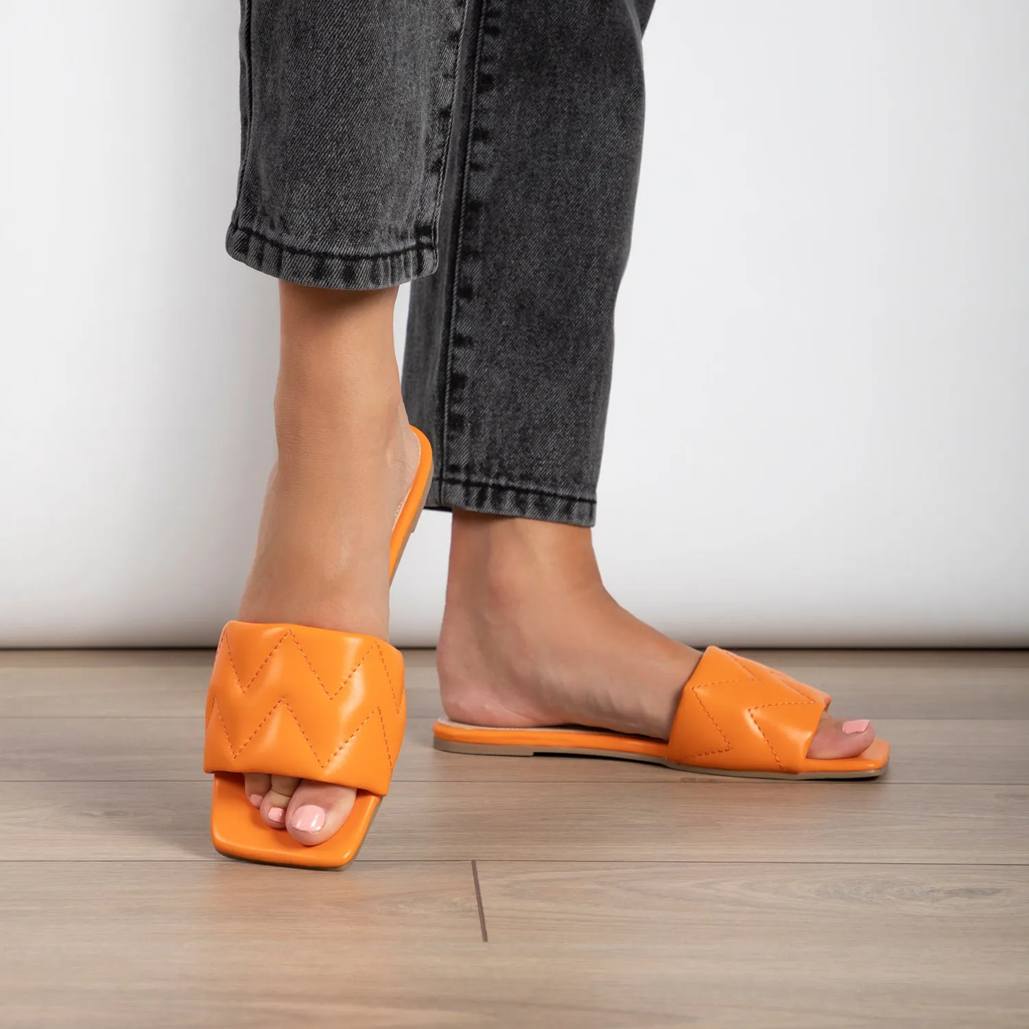 RAID Alden Flat Mule in Orange