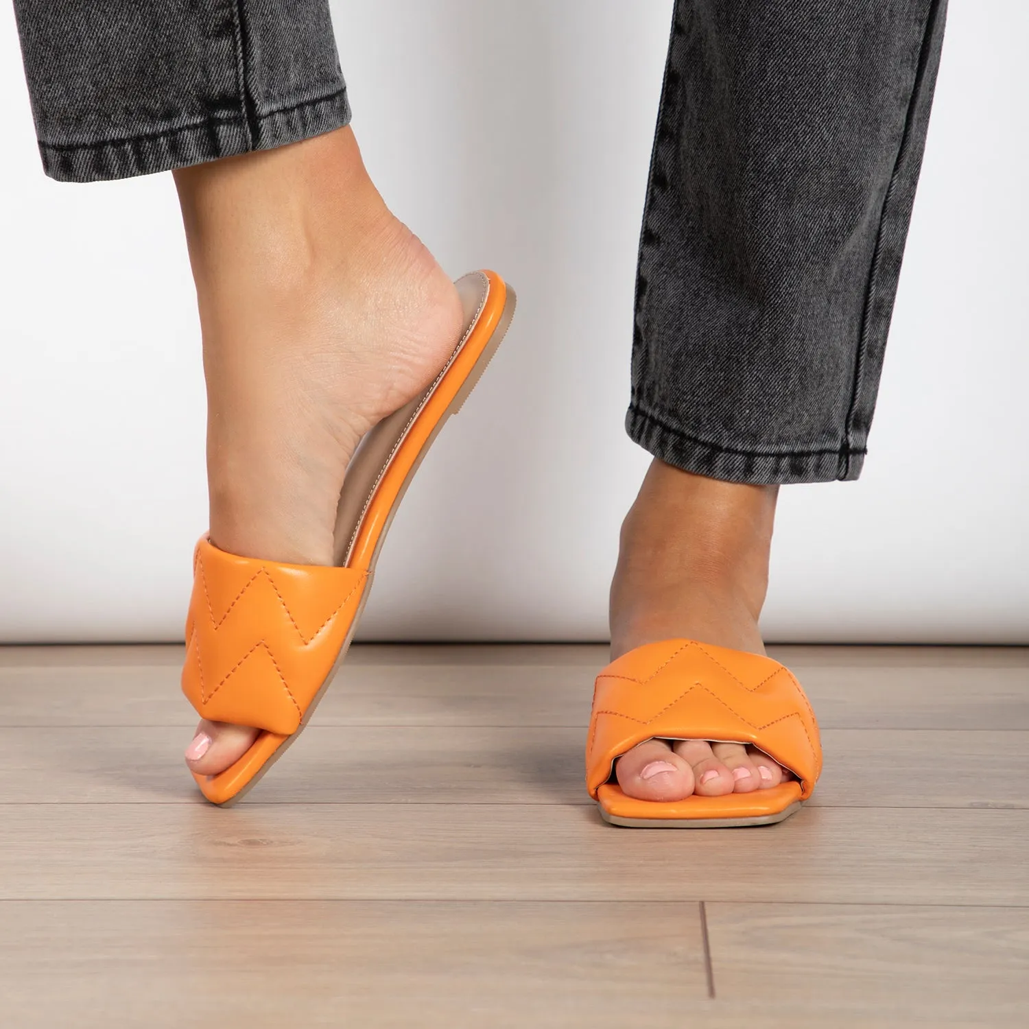 RAID Alden Flat Mule in Orange