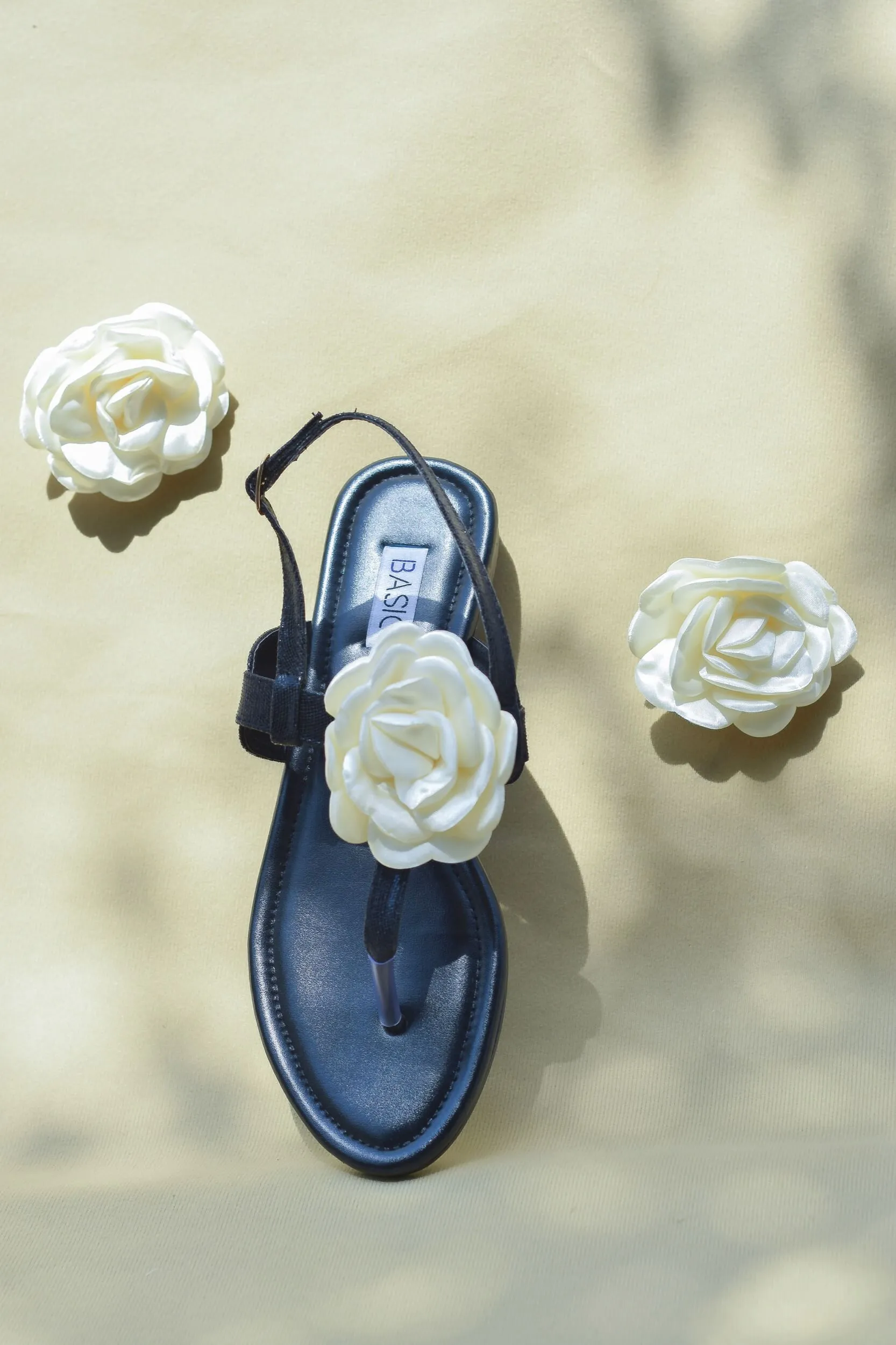 Sandal | White Rose